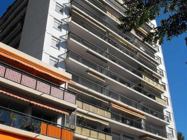 Апартамент в Антибе Апартамент в Антибе