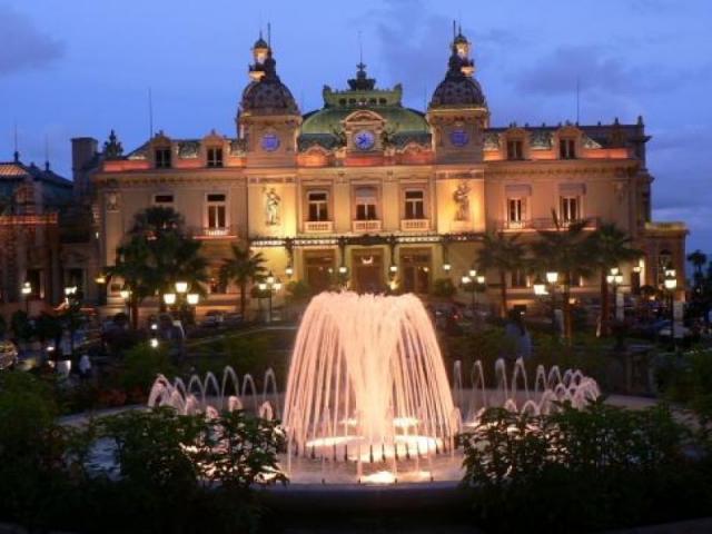 Бутик в Монако Бутик в Монако