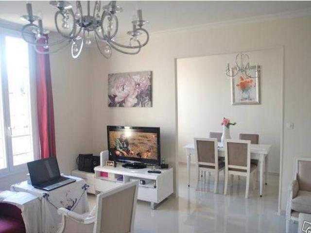 Гостиная/ столовая