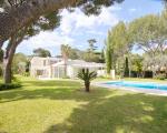 Вилла с бассейном на Cap-Ferrat